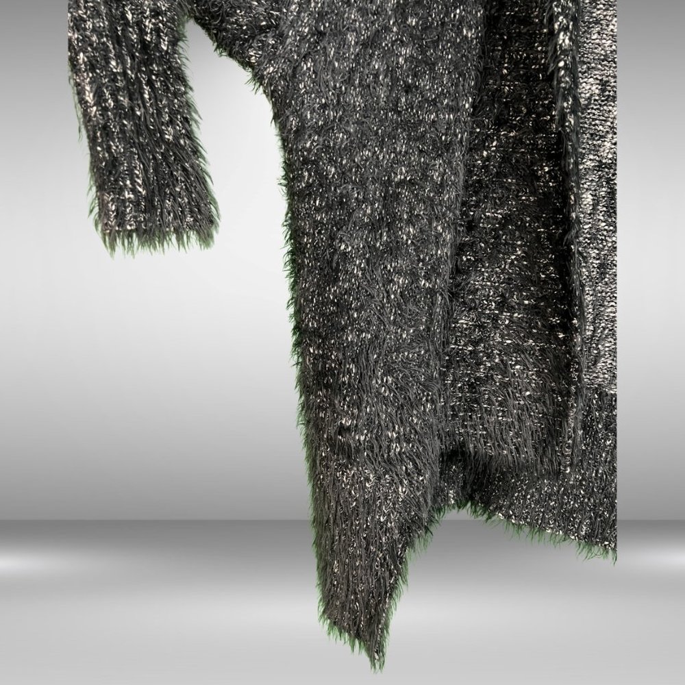 Express Black/White Fuzzy Eyelash Open Front Supe… - image 4